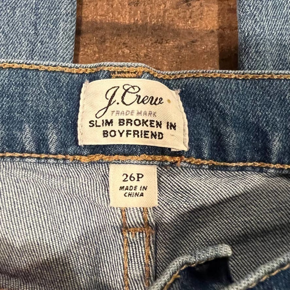 J crew broken in slim boyfriend jean - Picture 10 of 11